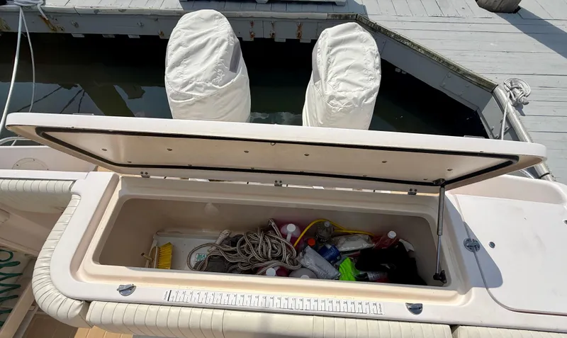 Short N' Girthy Yacht Photos Pics 