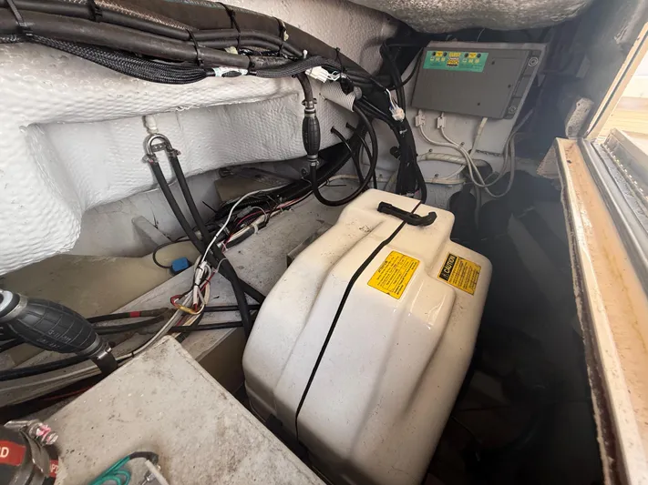 Short N' Girthy Yacht Photos Pics 