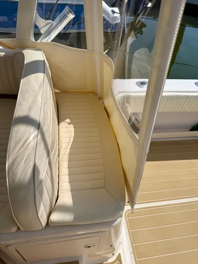 Short N' Girthy Yacht Photos Pics 