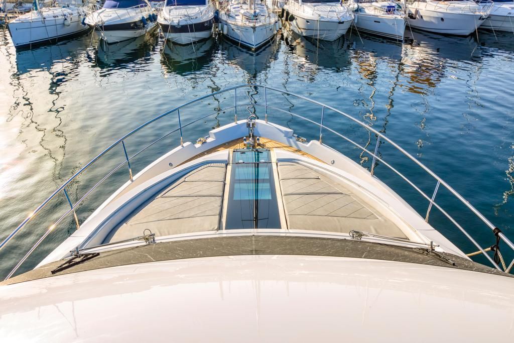 2016 Fairline 66 
