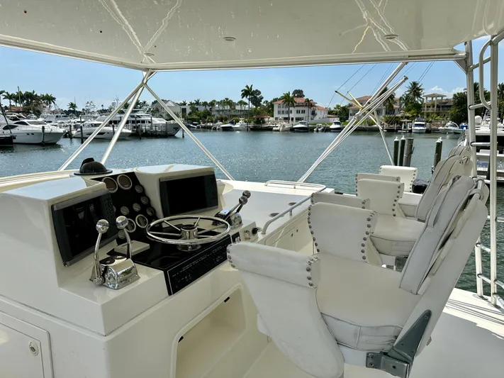 True Coup Yacht Photos Pics 