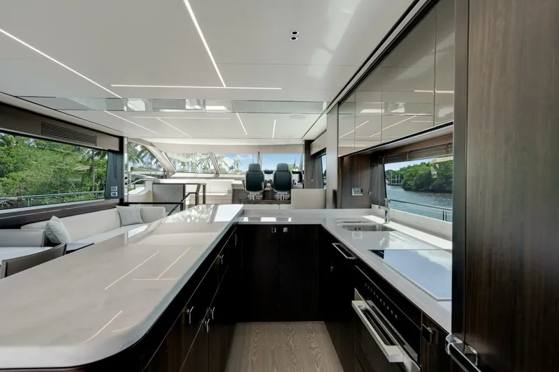  Yacht Photos Pics 2026 Sunseeker 76 Yacht - Image 18