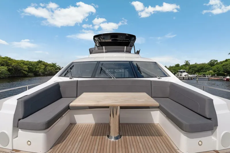  Yacht Photos Pics 2026 Sunseeker 76 Yacht - Image 60