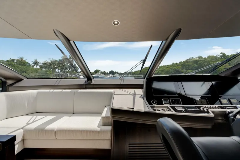  Yacht Photos Pics 2026 Sunseeker 76 Yacht - Image 26