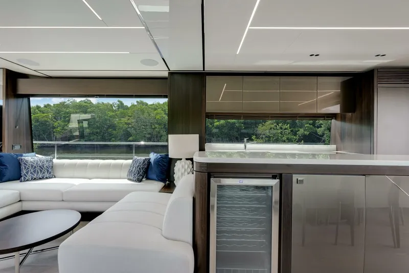  Yacht Photos Pics 2026 Sunseeker 76 Yacht - Image 21