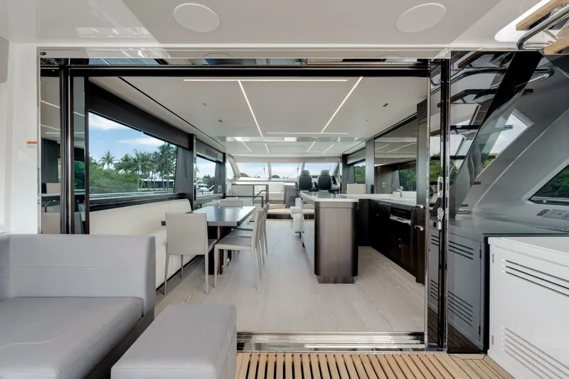  Yacht Photos Pics 2026 Sunseeker 76 Yacht - Image 17