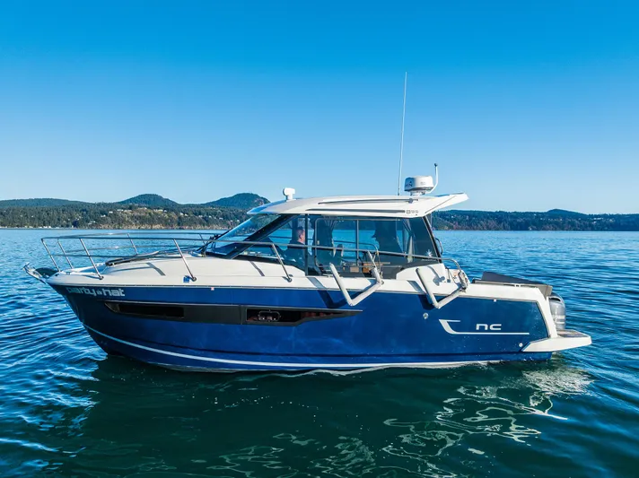 Party Hat Yacht Photos Pics 