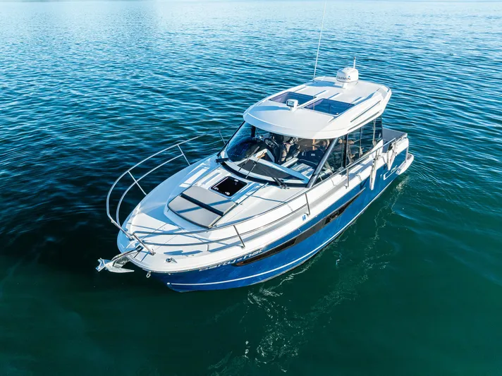 Party Hat Yacht Photos Pics 