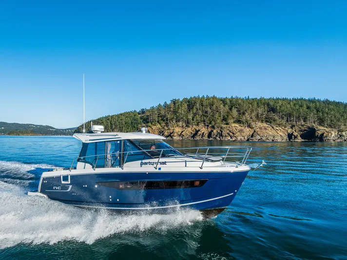 Party Hat Yacht Photos Pics 