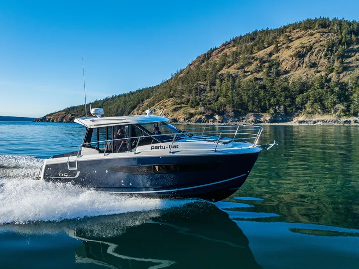 Party Hat Yacht Photos Pics 