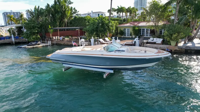 Minsky's Folly II Yacht Photos Pics 