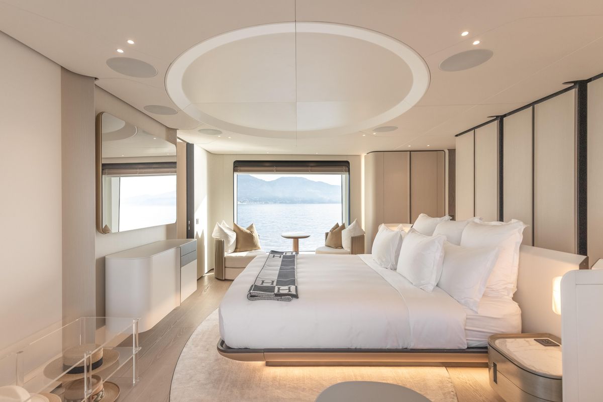 2023 Azimut 116 