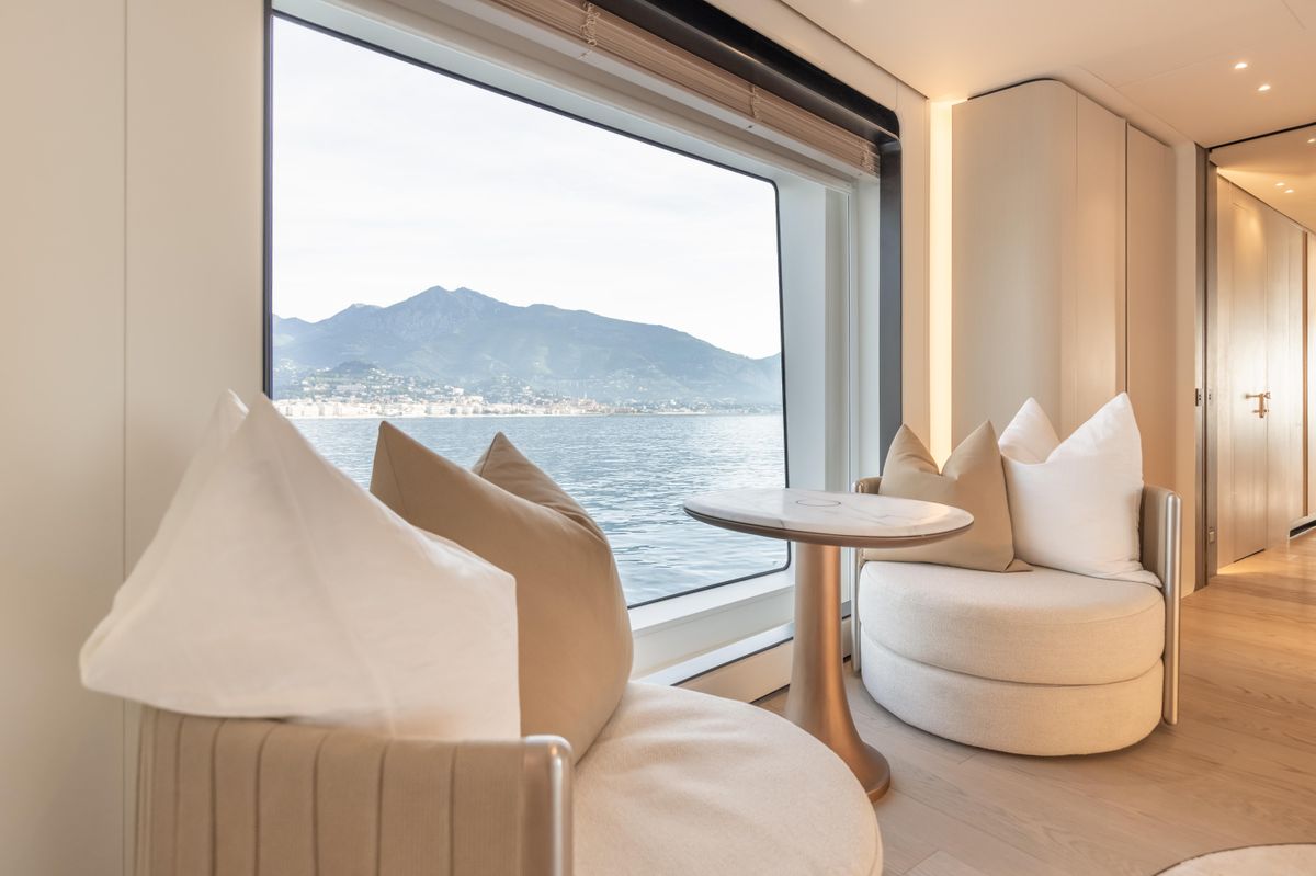 2023 Azimut 116 