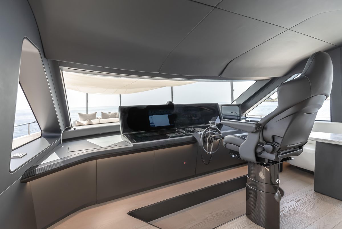 2023 Azimut 116 
