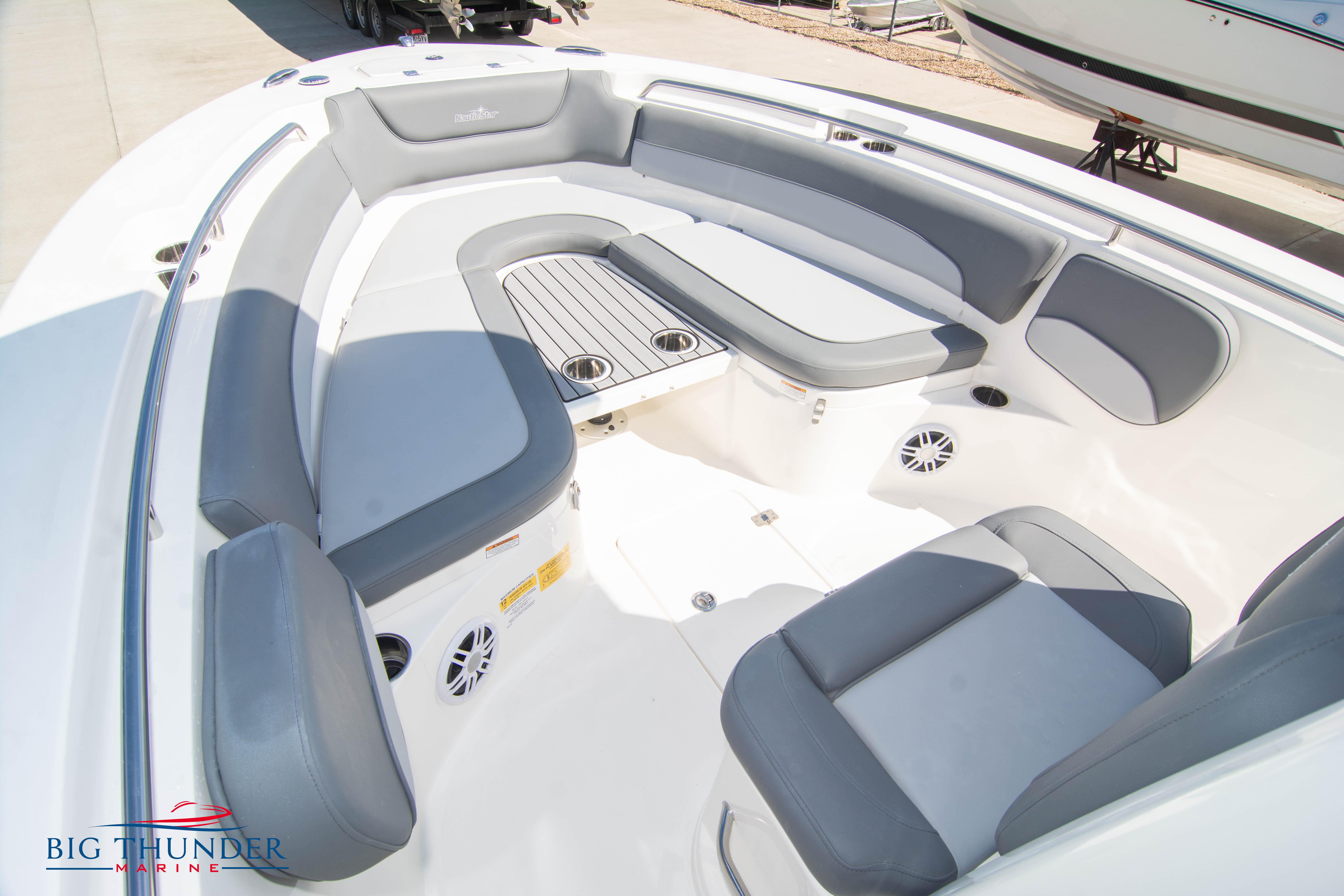 2023 NauticStar 2602 Legacy Center Console for sale - YachtWorld
