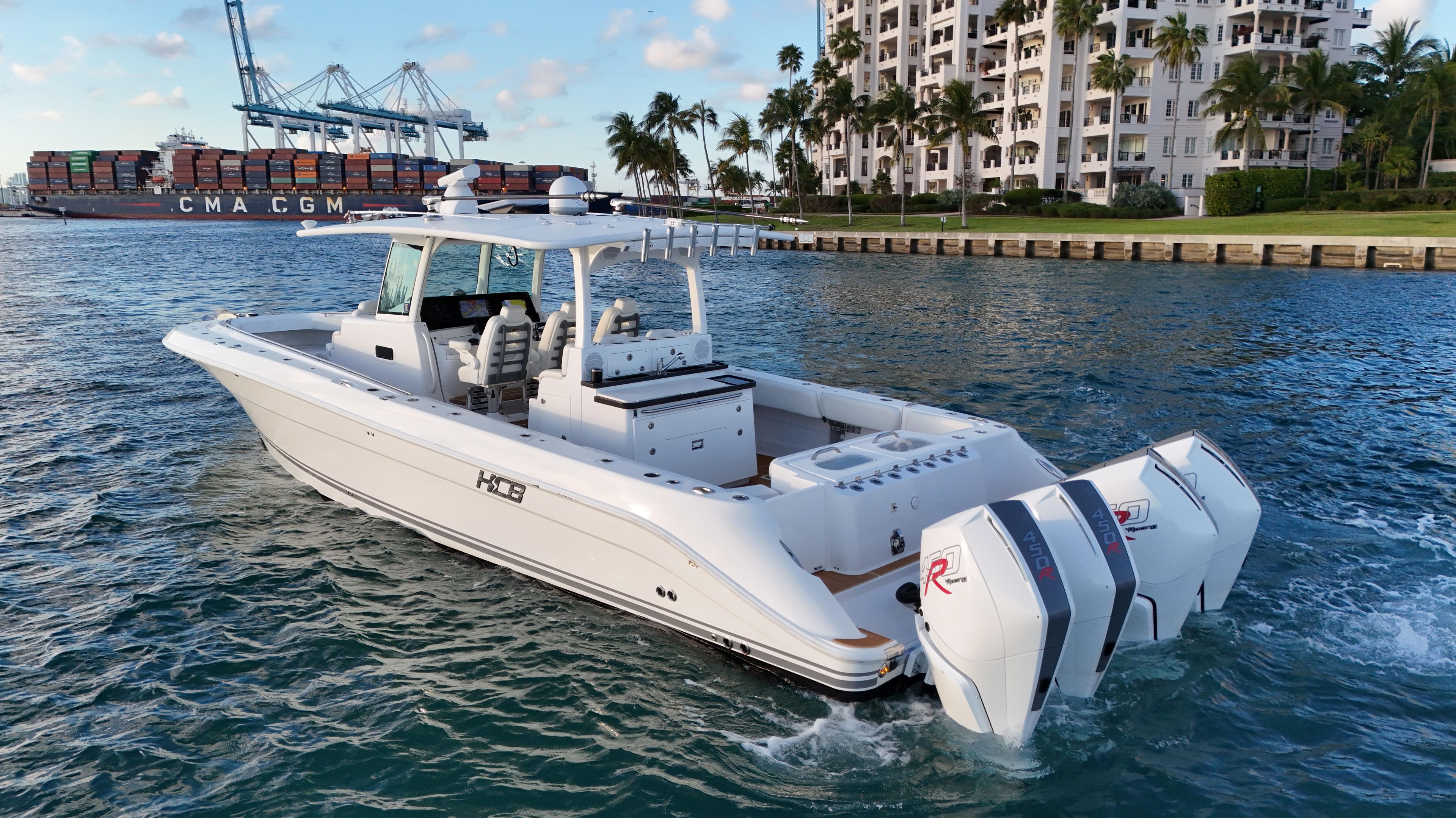 Yacht