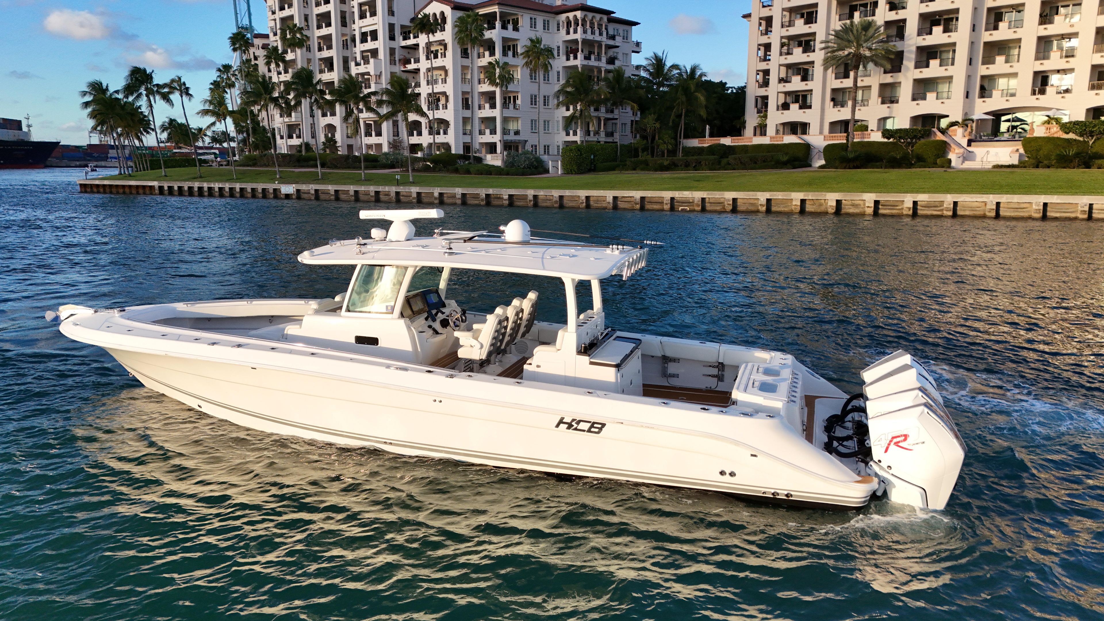 Yacht