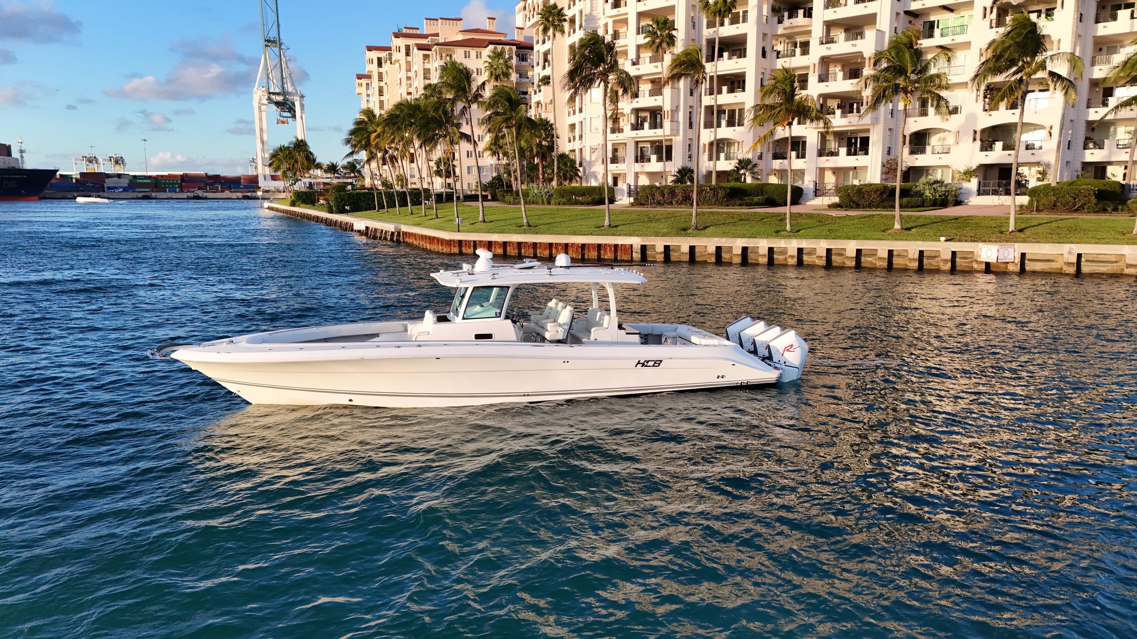 Yacht