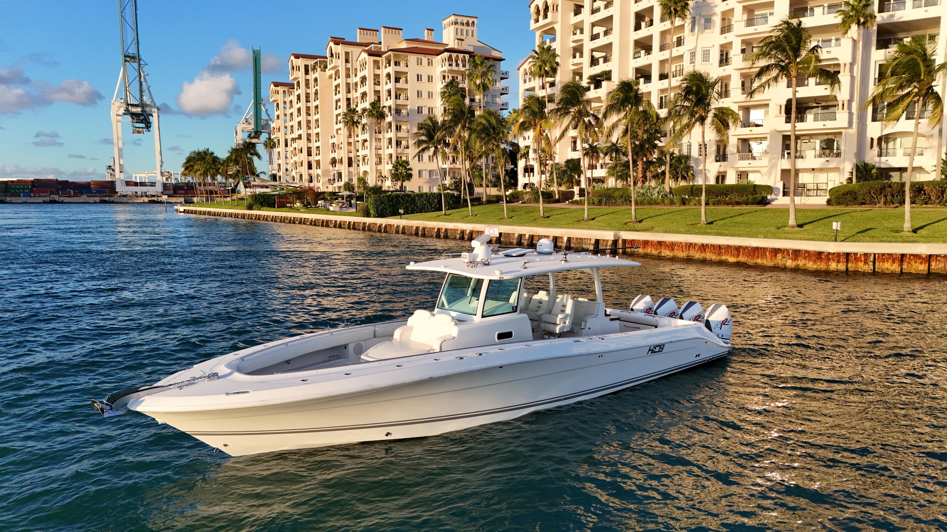 Yacht