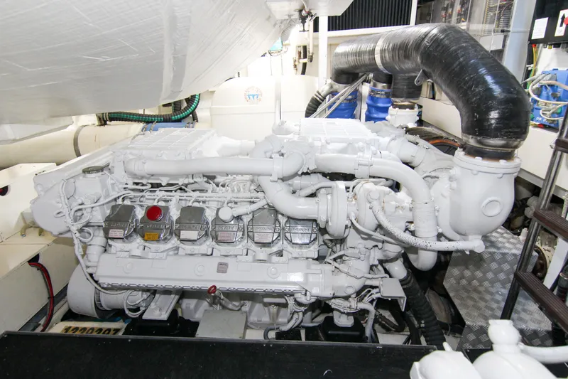 Love Life Yacht Photos Pics 