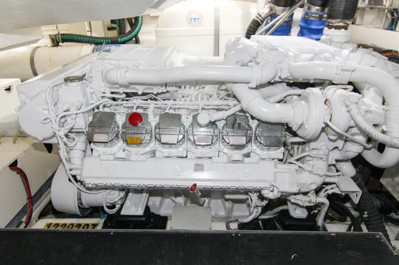 Love Life Yacht Photos Pics 