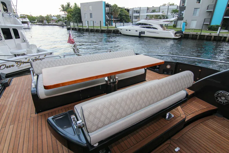 Love Life Yacht Photos Pics 