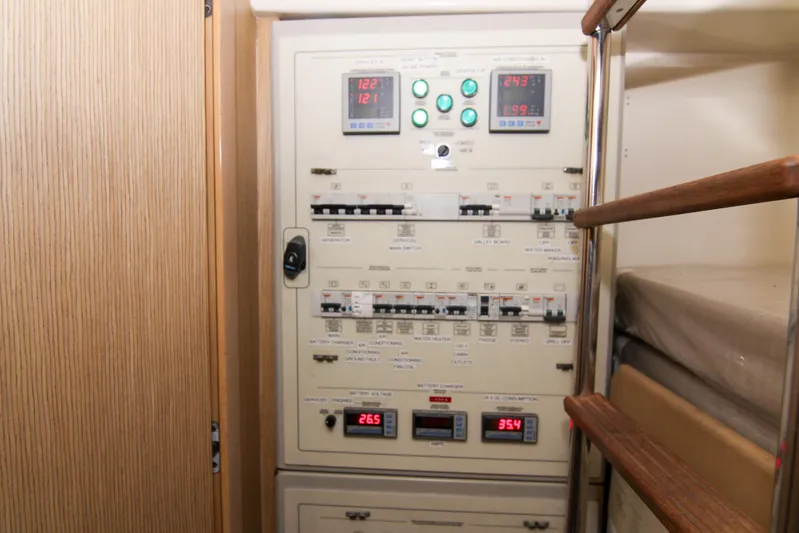 Love Life Yacht Photos Pics 