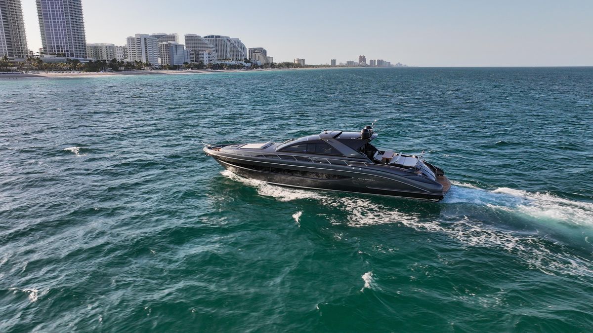 2009 Riva 68 