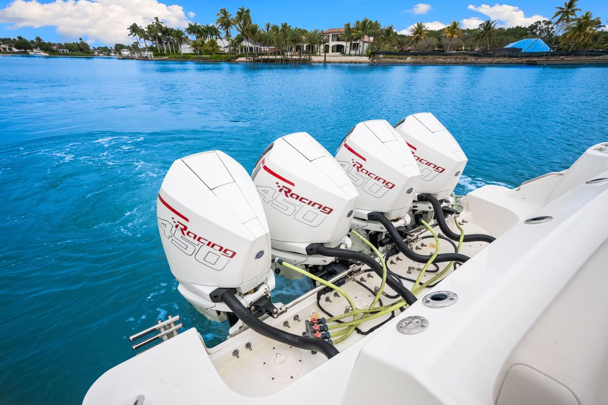 2020 Boston Whaler 42 