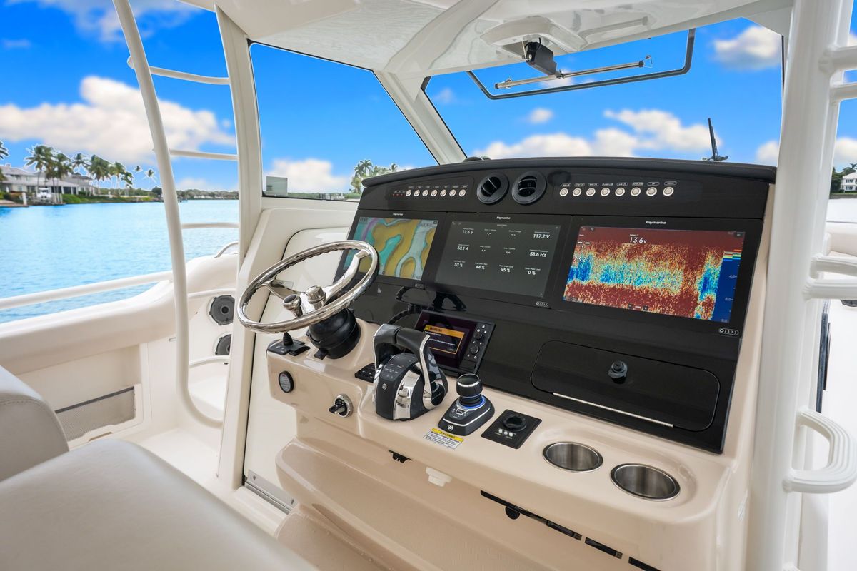 2020 Boston Whaler 42 