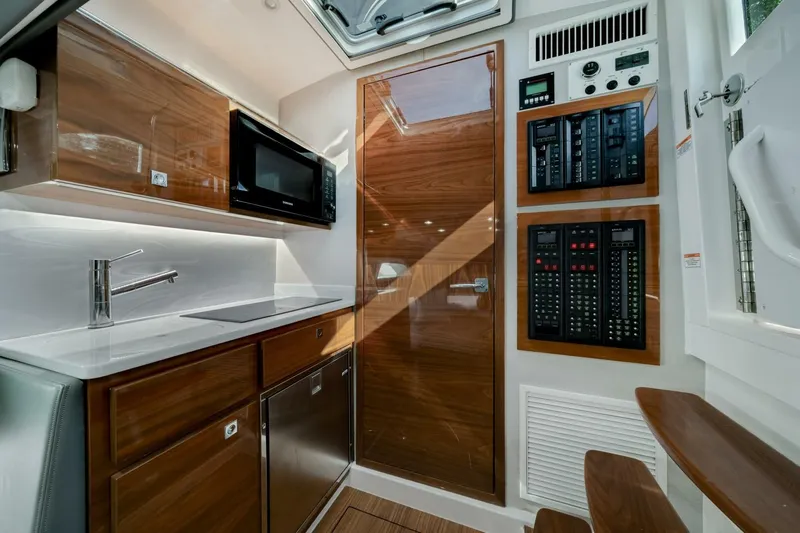 Fish Time Yacht Photos Pics 2022 Valhalla Boatworks V-46 - Image 70