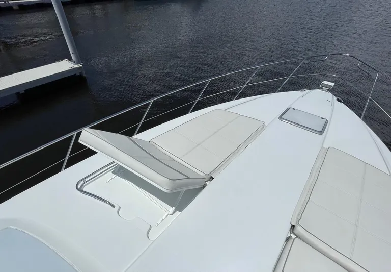 Benthere Yacht Photos Pics Formula 45 Yacht BenThere- Bow Seating