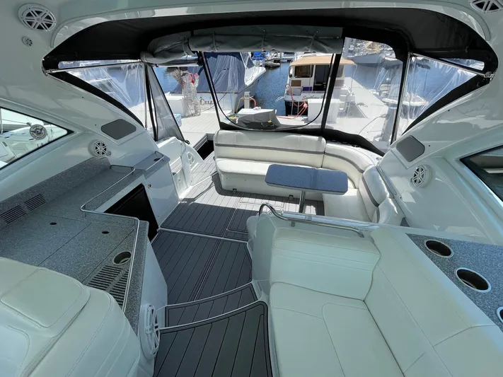 Benthere Yacht Photos Pics Formula 45 Yacht BenThere- Cockpit