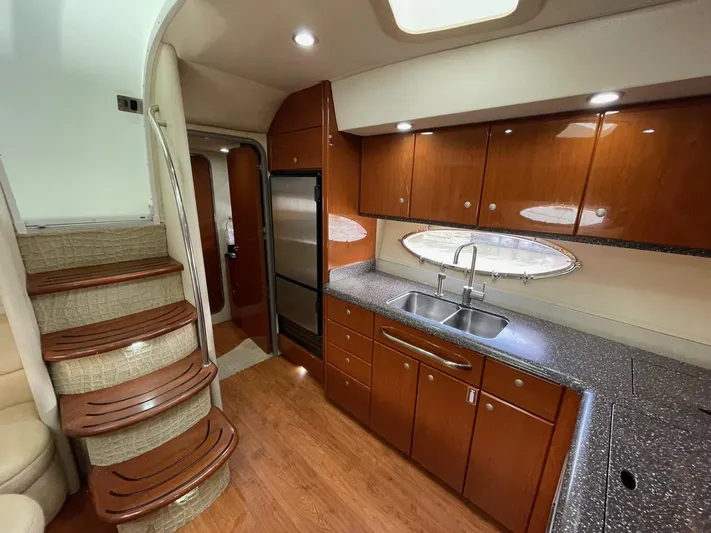 Benthere Yacht Photos Pics Formula 45 Yacht BenThere- Salon and Galley