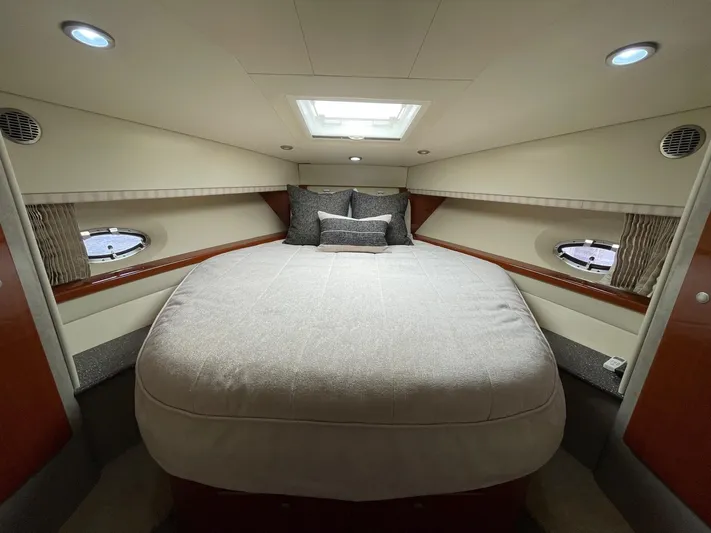 Benthere Yacht Photos Pics Formula 45 Yacht BenThere- Master