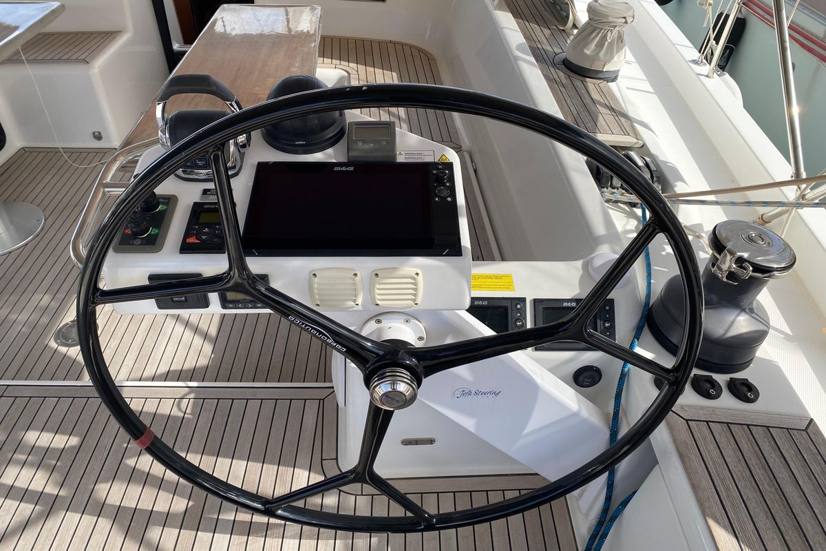 2015 Hanse 56 