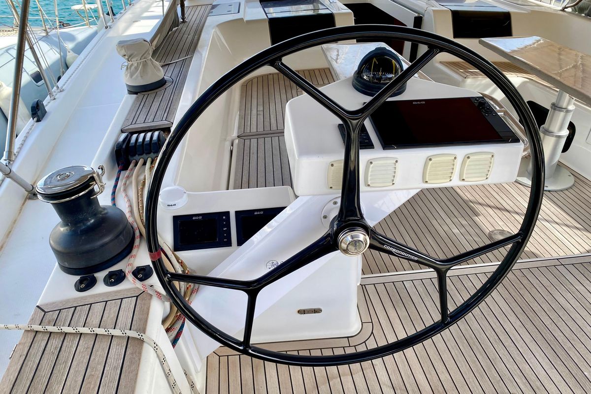 2015 Hanse 56 