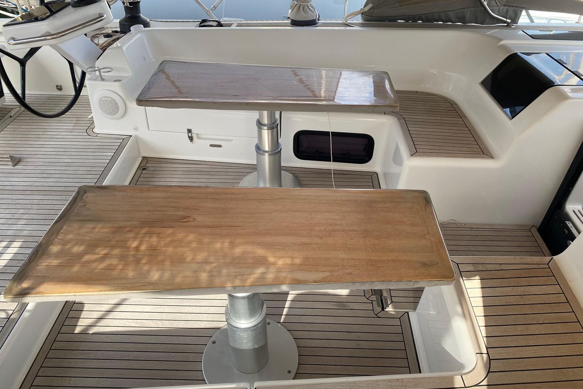 2015 Hanse 56 