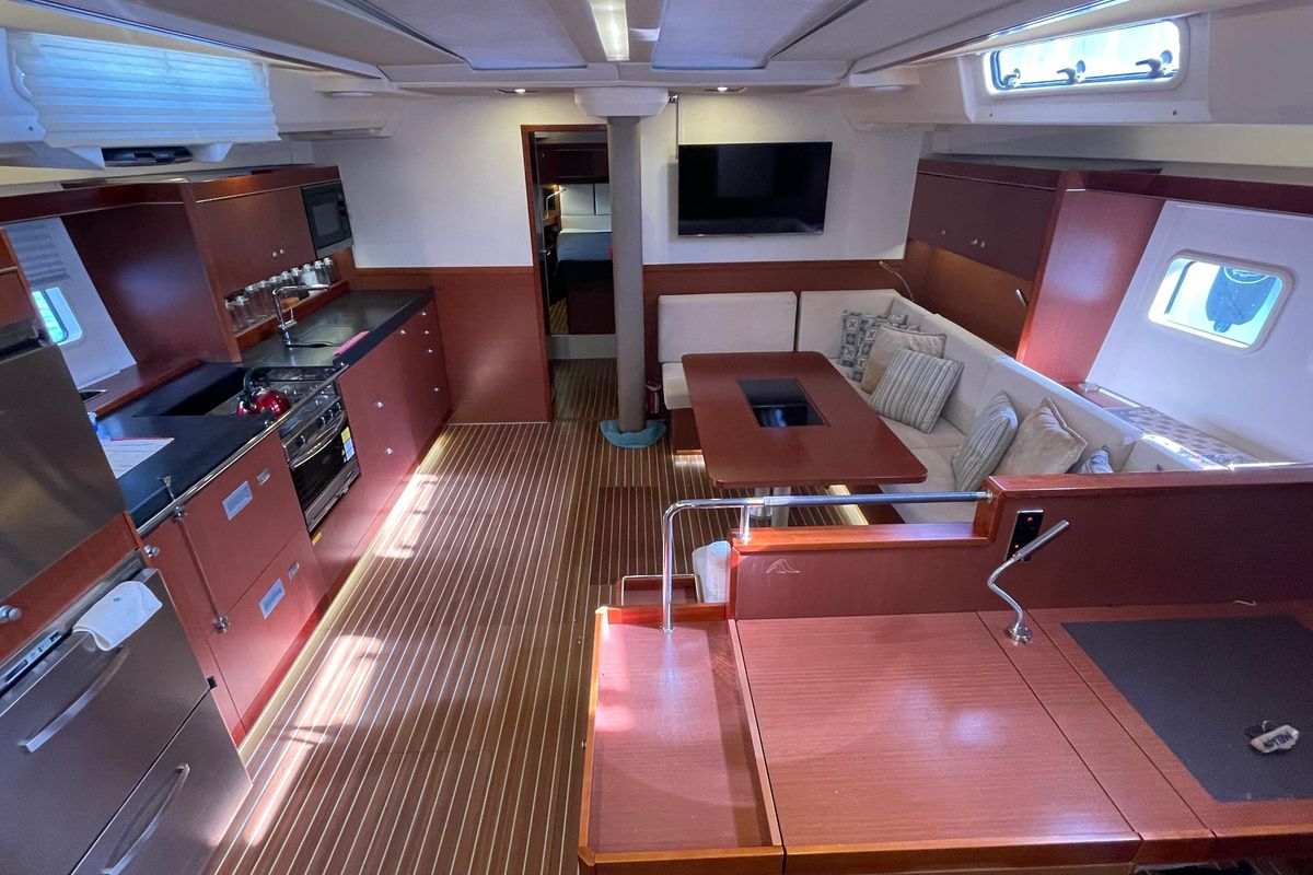 2015 Hanse 56 