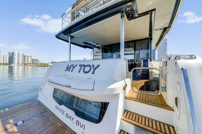 My Toy Yacht Photos Pics 2022 Absolute Navetta 52 - Image 14