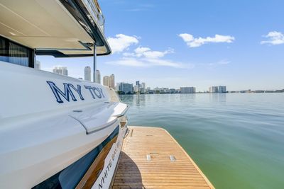 Yacht