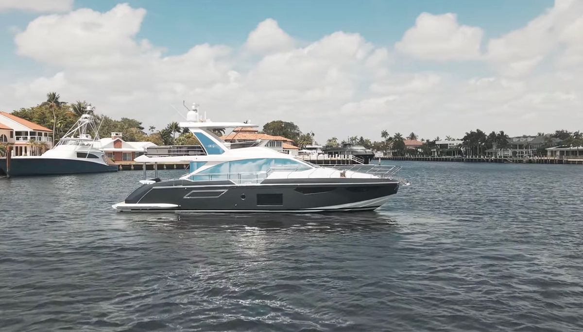 2022 Azimut 60 