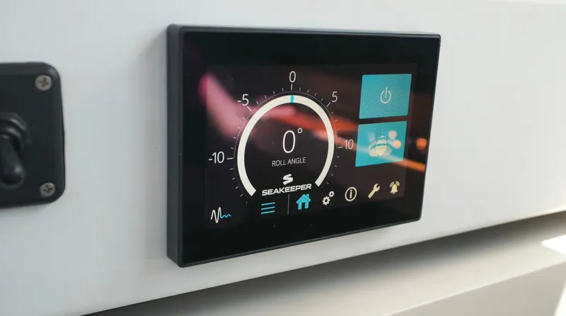 Skoupidia Yacht Photos Pics Seakeeper display on Azimut 60 Fly 2022 yacht.