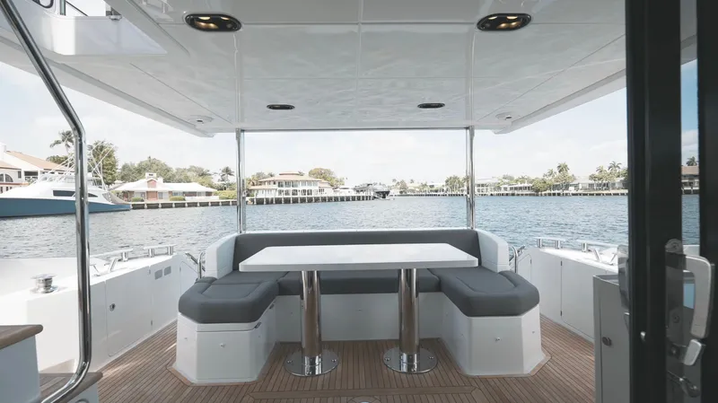 Skoupidia Yacht Photos Pics Azimut 60 Fly 2022 yacht with stylish deck area.