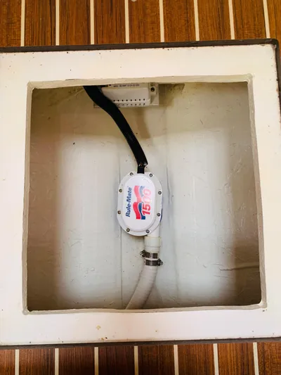 34 Back Cove Yacht Photos Pics 