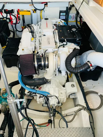 34 Back Cove Yacht Photos Pics 