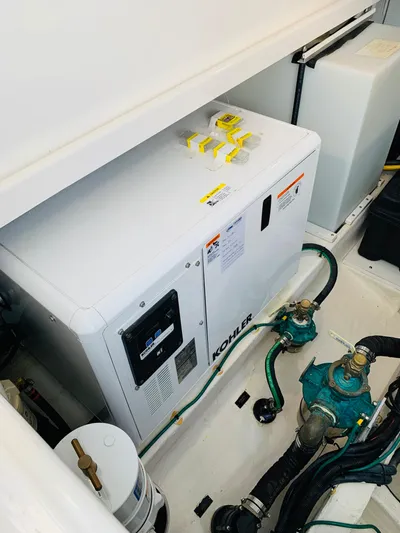 34 Back Cove Yacht Photos Pics 