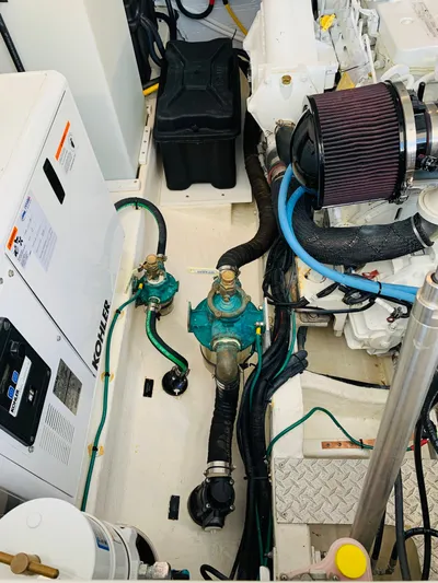 34 Back Cove Yacht Photos Pics 