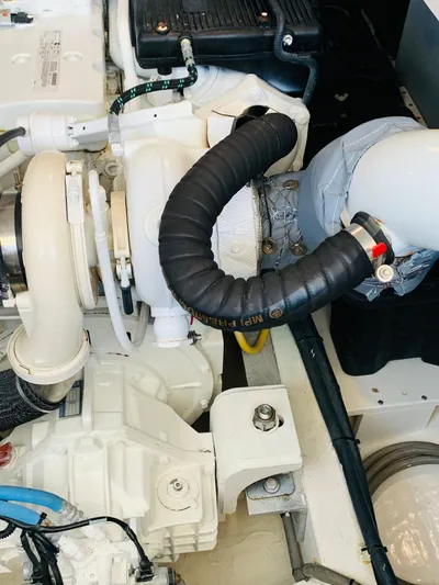 34 Back Cove Yacht Photos Pics 