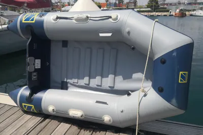 2009 Zodiac Milpro Zodiac 240